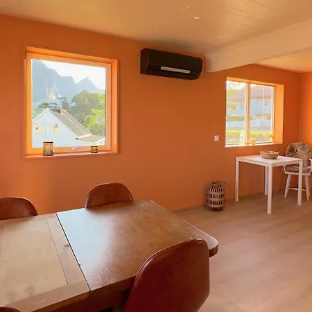 Superior Panorama House *