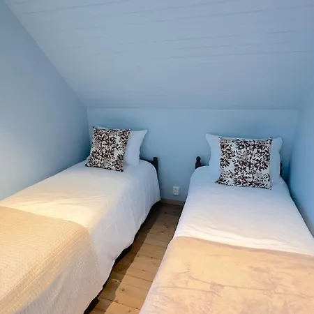 Superior Panorama House 펜션 레이네